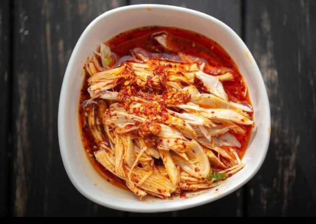 Shredded Chicken Chili
